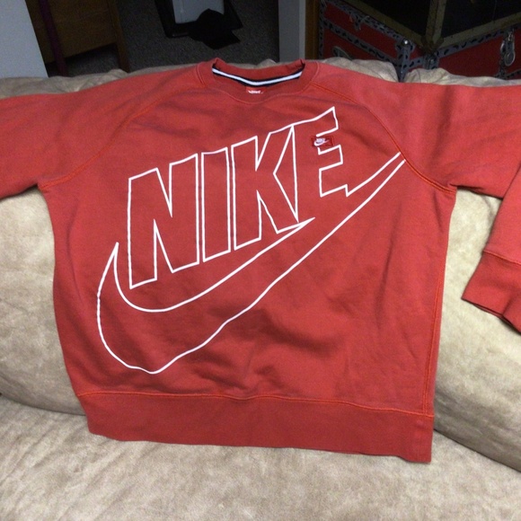 Vintage NIKE sweatshirt - Picture 1 of 3